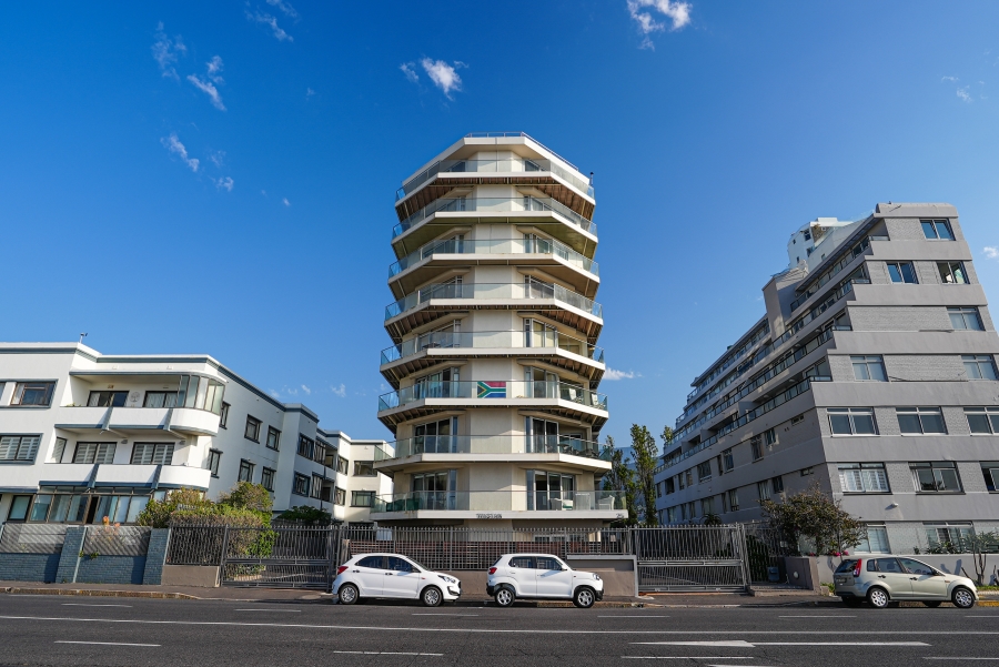 3 Bedroom Property for Sale in Mouille Point Western Cape